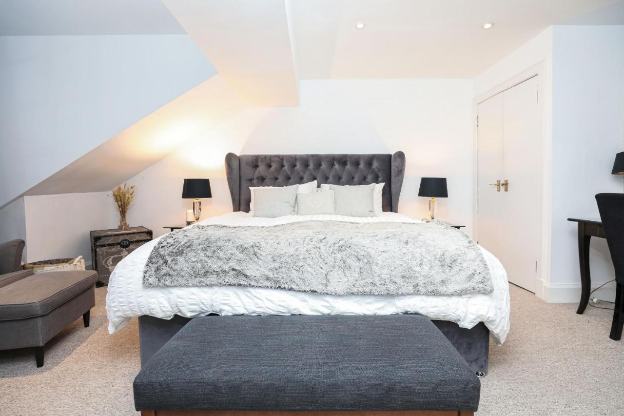 Luxury 3 Bed Royal Mile Apartment Edimburgo Exterior foto